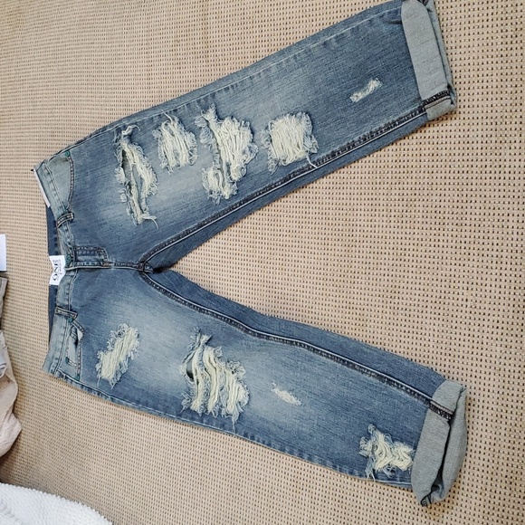 NWT One Teaspoon distressed boyfriend jeans - Picture 6 of 6